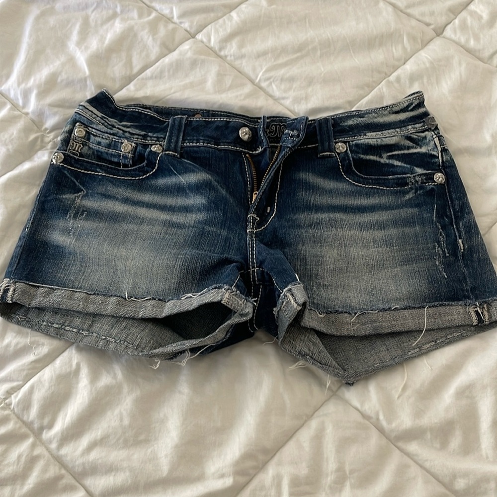 Miss Me shorts 31